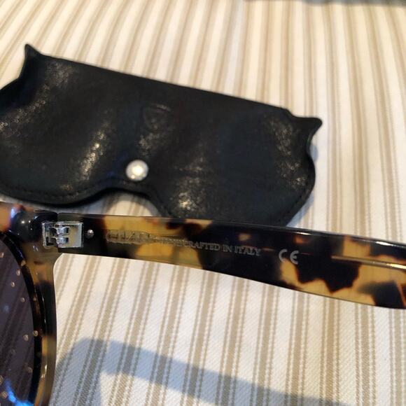 Clan Milano Adriana Tortoise Colored Sunglasses - Picture 9 of 10